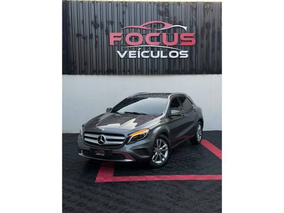 MERCEDES-BENZ GLA 200 1.6 CGI ADVANCE 16V TURBO FLEX 4P AUTOMÁTICO
